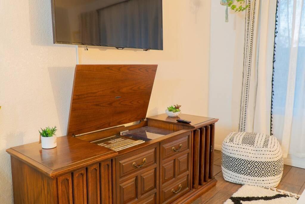 Villa New! Jt Sunshine House Cozy, Artsy & Comfy, Dog Friendly, 3Bd à Joshua Tree Extérieur photo